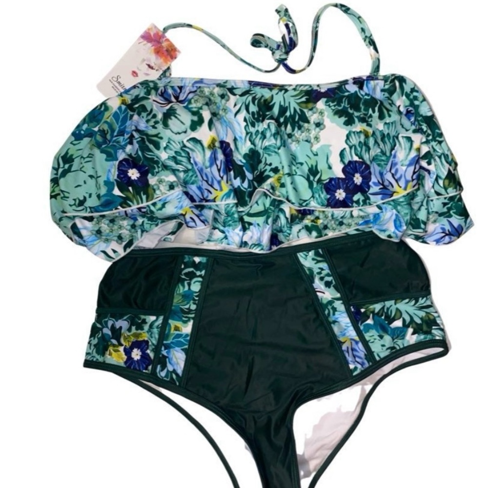 NWOT Tropical Floral Bikini Set with High-Waisted Bottoms